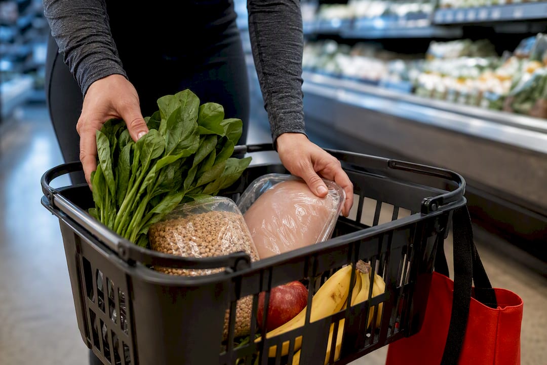 One Week Weight Loss Grocery List That Cuts Waste and Tracks Progress hero image